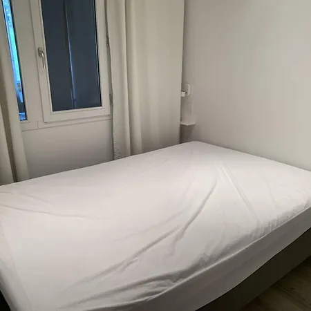 Апартаменты Renove 6 Pers, Acces Skis Aux Pieds, Grand Balcon Sud - Fr-1-351-20